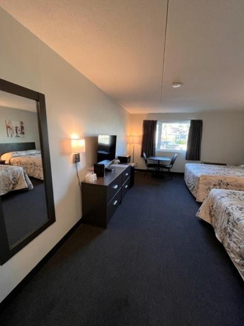 Kirkfield Motor Hotel Winnipeg Zewnętrze zdjęcie
